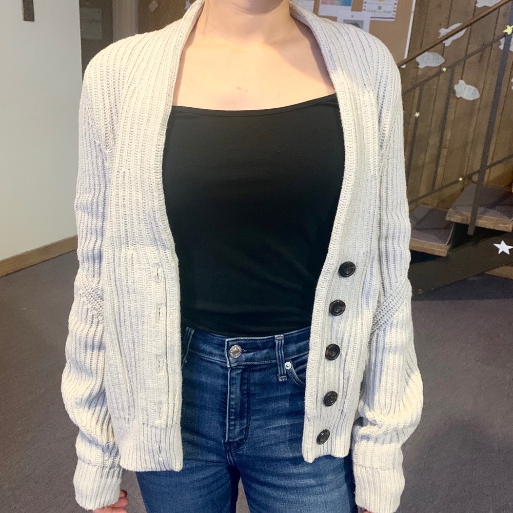 Abercrombie&Fitch Cream Cardigan🍮.